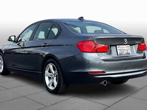 Used 2013 BMW 320i Sedan image 11
