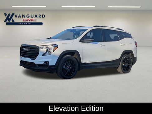 Used 2024 GMC Terrain SLT w/ Tech Package AWD/4WD image 3