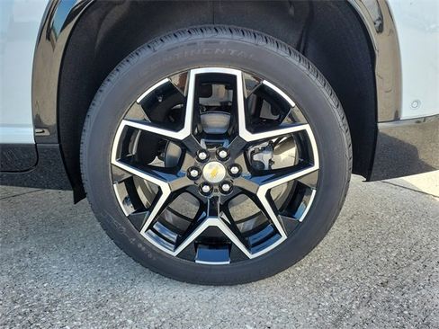 New 2026 Chevrolet Traverse High Country image 5