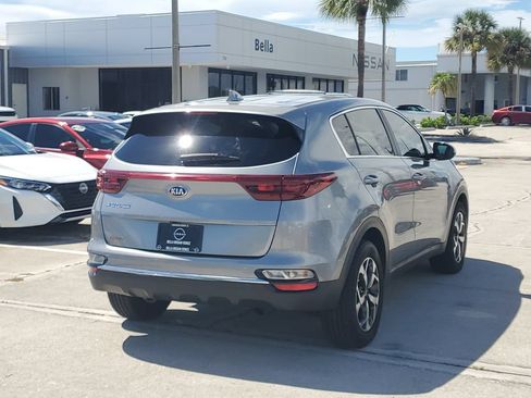 Used 2021 Kia Sportage LX w/ LX Fwd Popular Package image 6