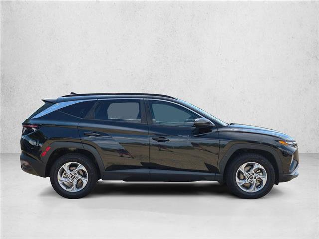 Used 2022 Hyundai Tucson SEL w/ Cargo Package AWD/4WD image 4