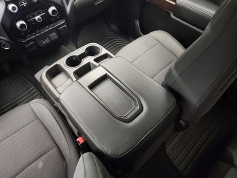 Used 2019 GMC Sierra 1500 SLE w/ SLE Value Package image 25