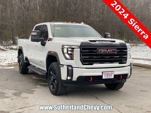 Used 2024 GMC Sierra 2500 AT4 w/ Technology Package image 1