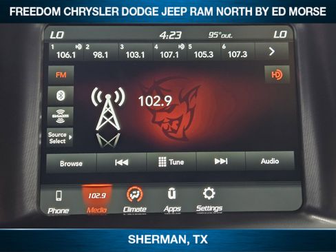 Used 2022 Dodge Charger GT AWD/4WD image 11