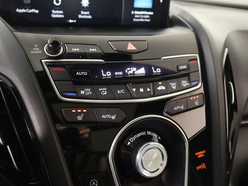 Used 2025 Acura RDX SH-AWD image 7