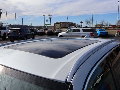 Used 2017 BMW X5 xDrive35i image 4