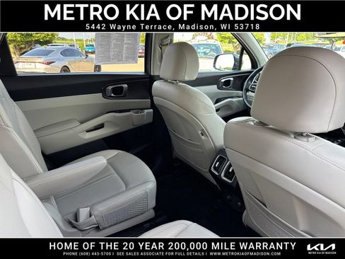 Used 2023 Kia Sorento EX AWD/4WD image 46