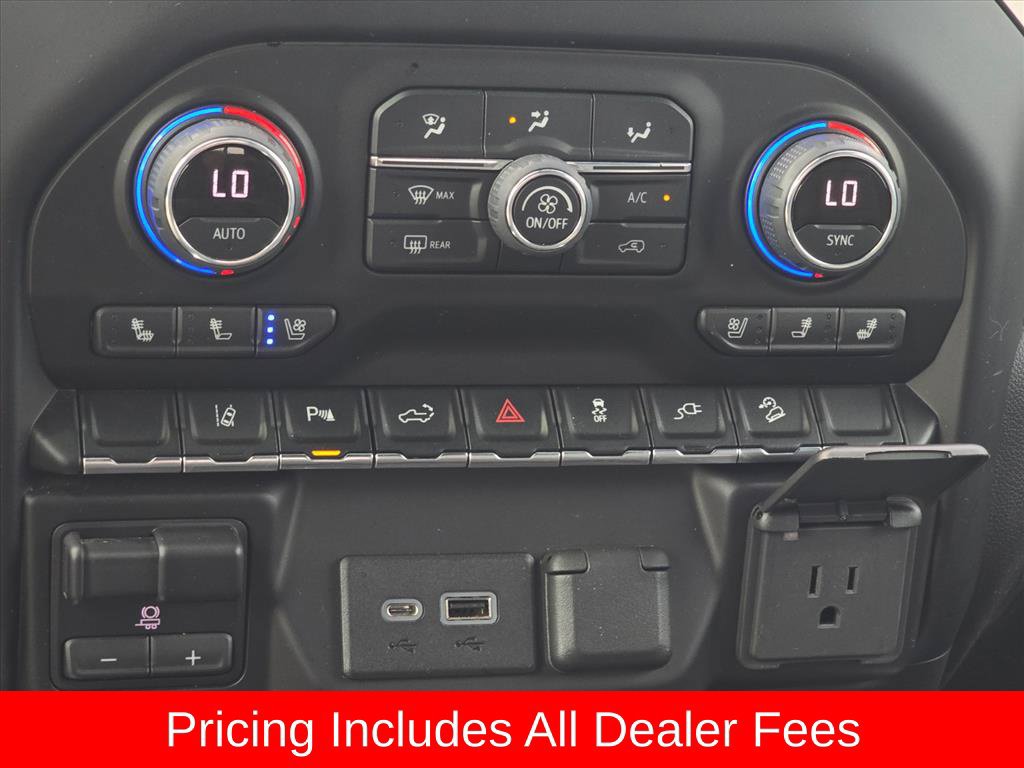 Used 2022 Chevrolet Silverado 2500 High Country w/ Technology Package AWD/4WD image 23