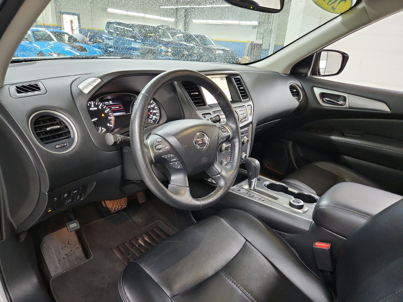 Used 2019 Nissan Pathfinder SL AWD/4WD image 34