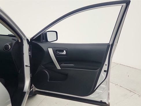 Used 2013 Nissan Rogue S w/ Special Edition Pkg image 25