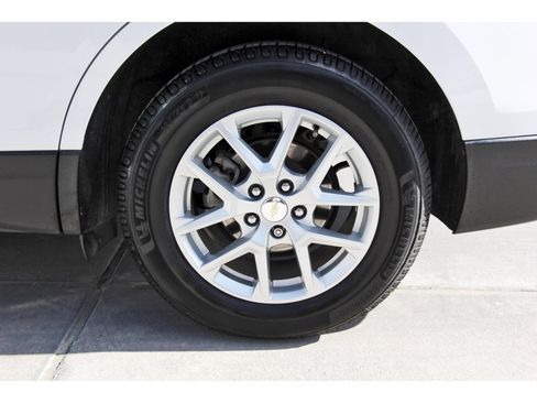 Used 2022 Chevrolet Equinox LT FWD image 30