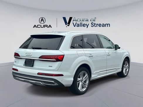 Used 2022 Audi Q7 3.0T Premium Plus w/ Premium Plus Package AWD/4WD image 6