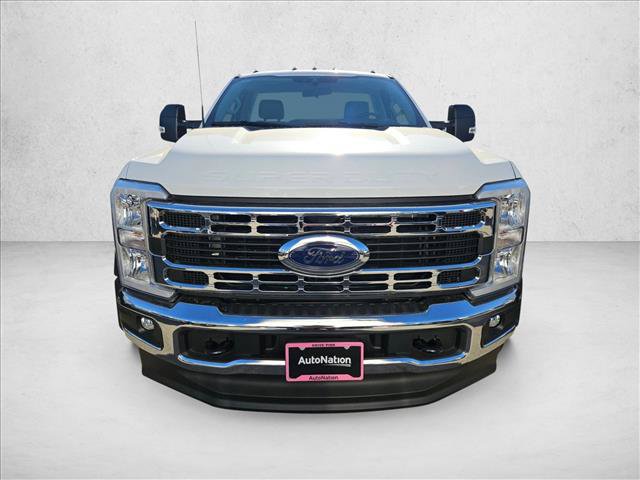 New 2026 Ford F550 2WD Regular Cab Super Duty image 5