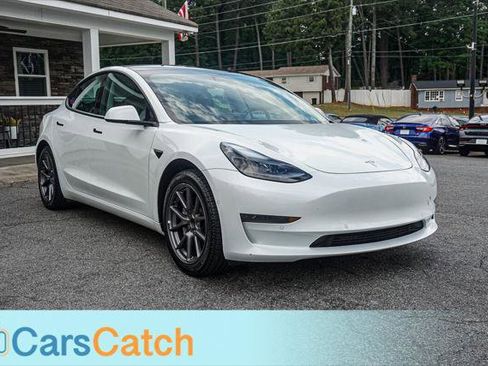 Used 2021 Tesla Model 3 Standard Range Plus RWD image 10