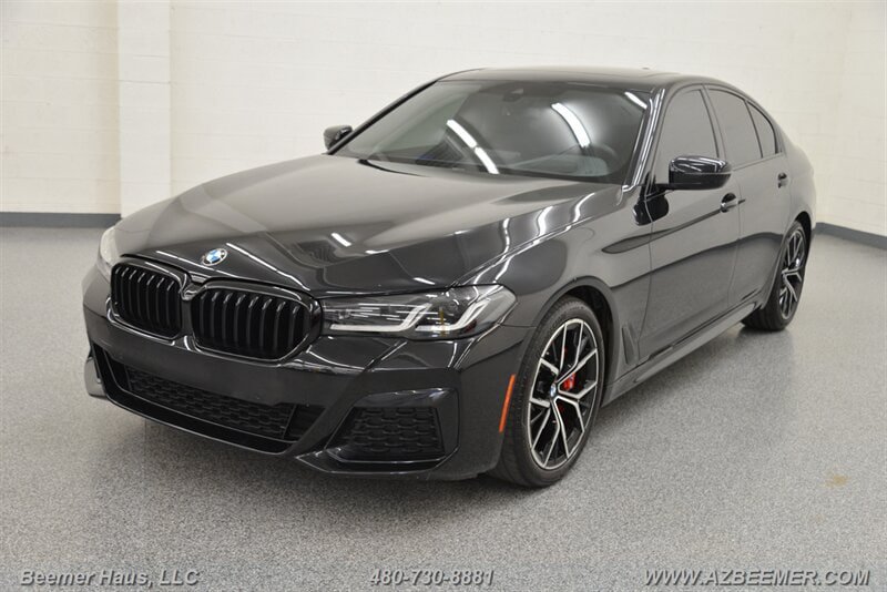 Used 2023 BMW 530i w/ M Sport Package RWD image 2