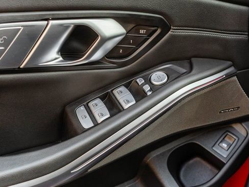 Used 2025 BMW M3 Competition w/ Premium Package image 17