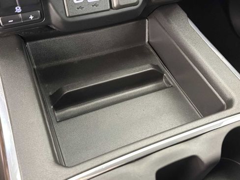 Used 2022 GMC Sierra 1500 SLT w/ SLT Premium Package image 30