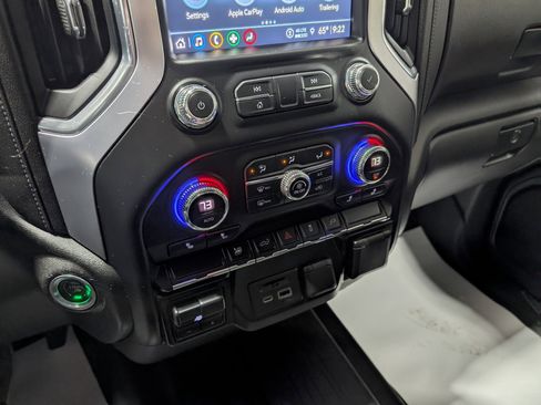 Used 2022 GMC Sierra 2500 SLE w/ SLE Convenience Package image 27