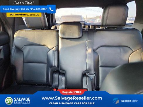 Used 2016 Ford Explorer XLT w/ Equipment Group 202A AWD/4WD image 13
