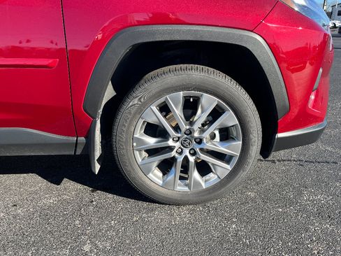 Used 2024 Toyota RAV4 Limited image 9