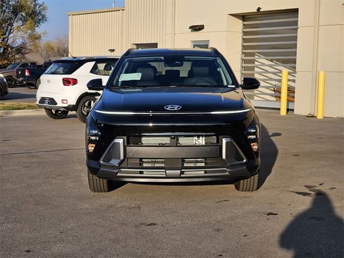New 2026 Hyundai Kona Limited image 2