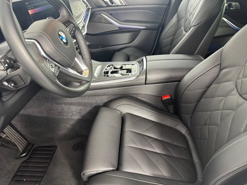Used 2026 BMW X5 xDrive40i w/ Premium Package AWD/4WD image 14
