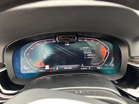 Used 2023 BMW 540i xDrive w/ M Sport Package image 15