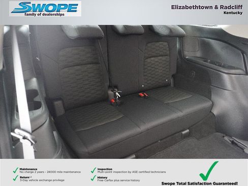 Used 2025 Nissan Pathfinder SV image 11