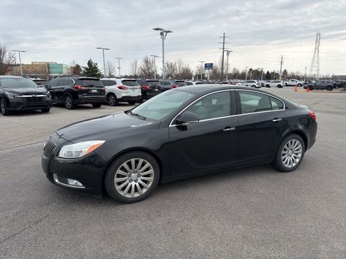 Used 2013 Buick Regal Premium image 1