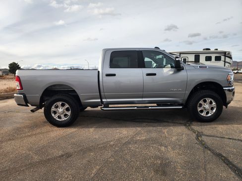 Used 2024 RAM 2500 Big Horn image 4