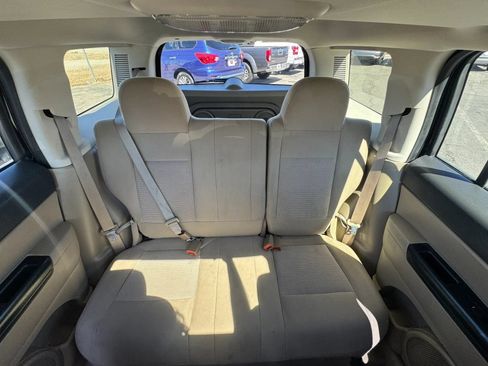 Used 2014 Jeep Patriot Latitude w/ Sun/Sound Group AWD/4WD image 39