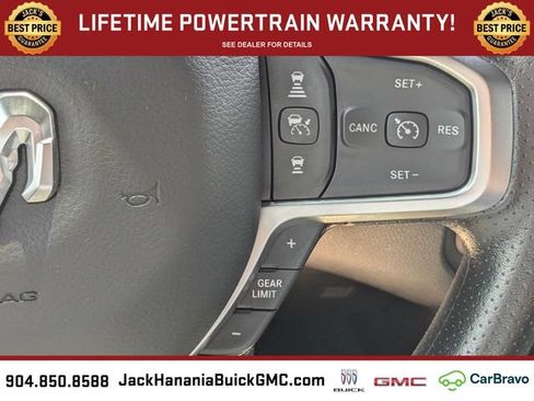 Used 2025 RAM 1500 Warlock AWD/4WD image 28