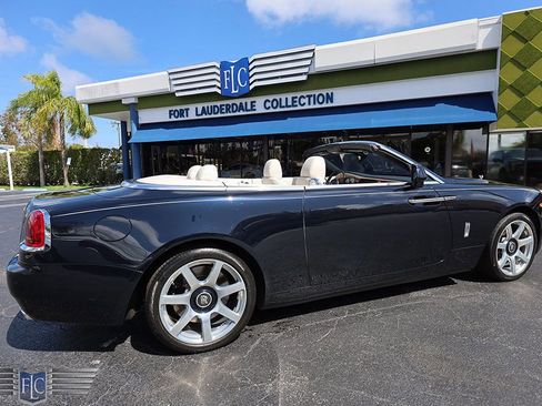 Used 2016 Rolls-Royce Dawn RWD image 6