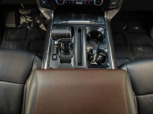 Used 2023 Ford F150 Lariat w/ Equipment Group 502A High image 39