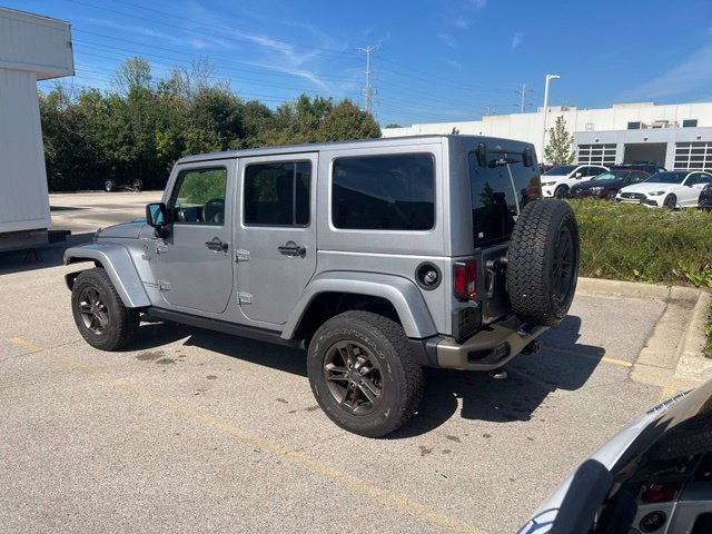 Used 2016 Jeep Wrangler Unlimited Sahara AWD/4WD image 7