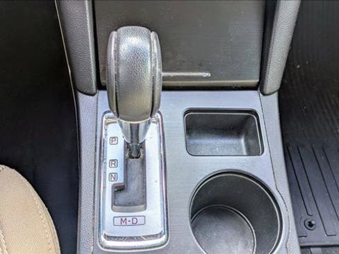 Used 2018 Subaru Outback 2.5i Premium image 12