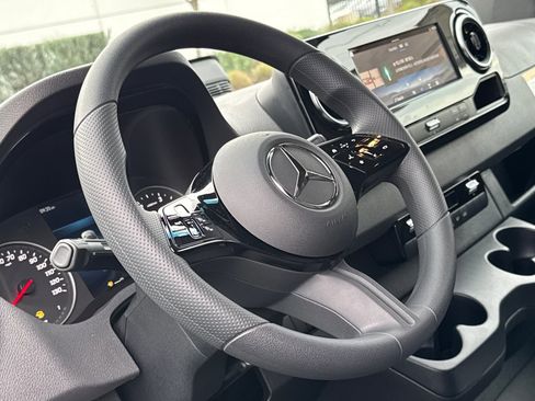 New 2026 Mercedes-Benz Sprinter 2500 image 13