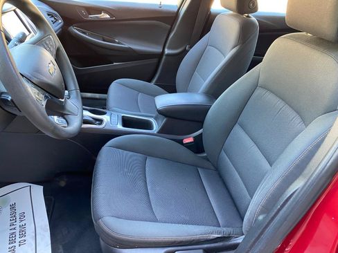 Used 2018 Chevrolet Cruze LT FWD image 20