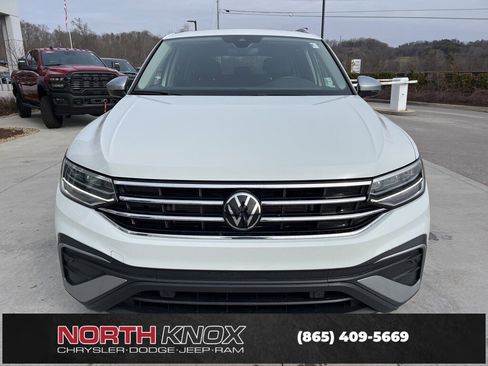 Used 2024 Volkswagen Tiguan Wolfsburg Edition image 32