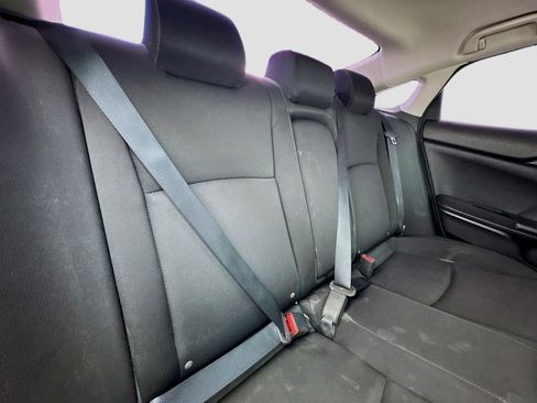 Used 2019 Honda Civic EX image 18