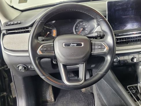 Used 2022 Jeep Compass Latitude image 15