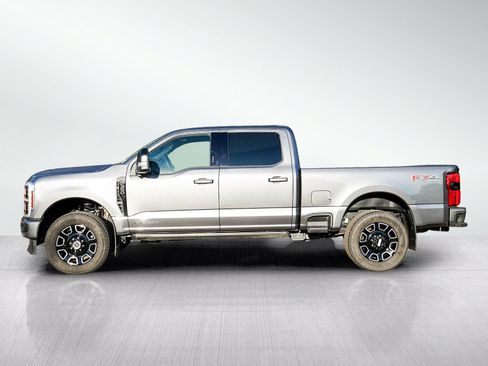 Used 2026 Ford F350 Platinum AWD/4WD image 2