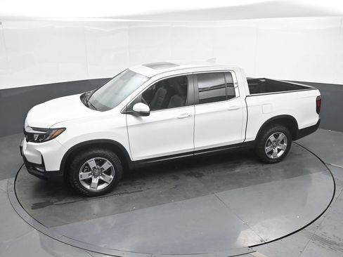 Used 2025 Honda Ridgeline RTL image 36