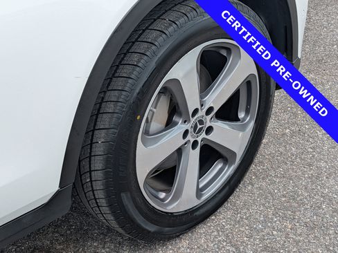 Used 2022 Mercedes-Benz GLC 300 image 12