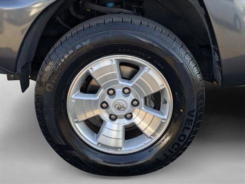 Used 2015 Toyota Tacoma PreRunner image 24