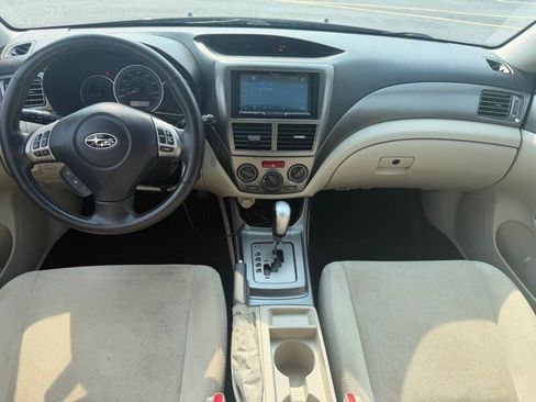 Used 2011 Subaru Impreza 2.5i Premium w/ PWR Moonroof Value Pkg AWD/4WD image 14