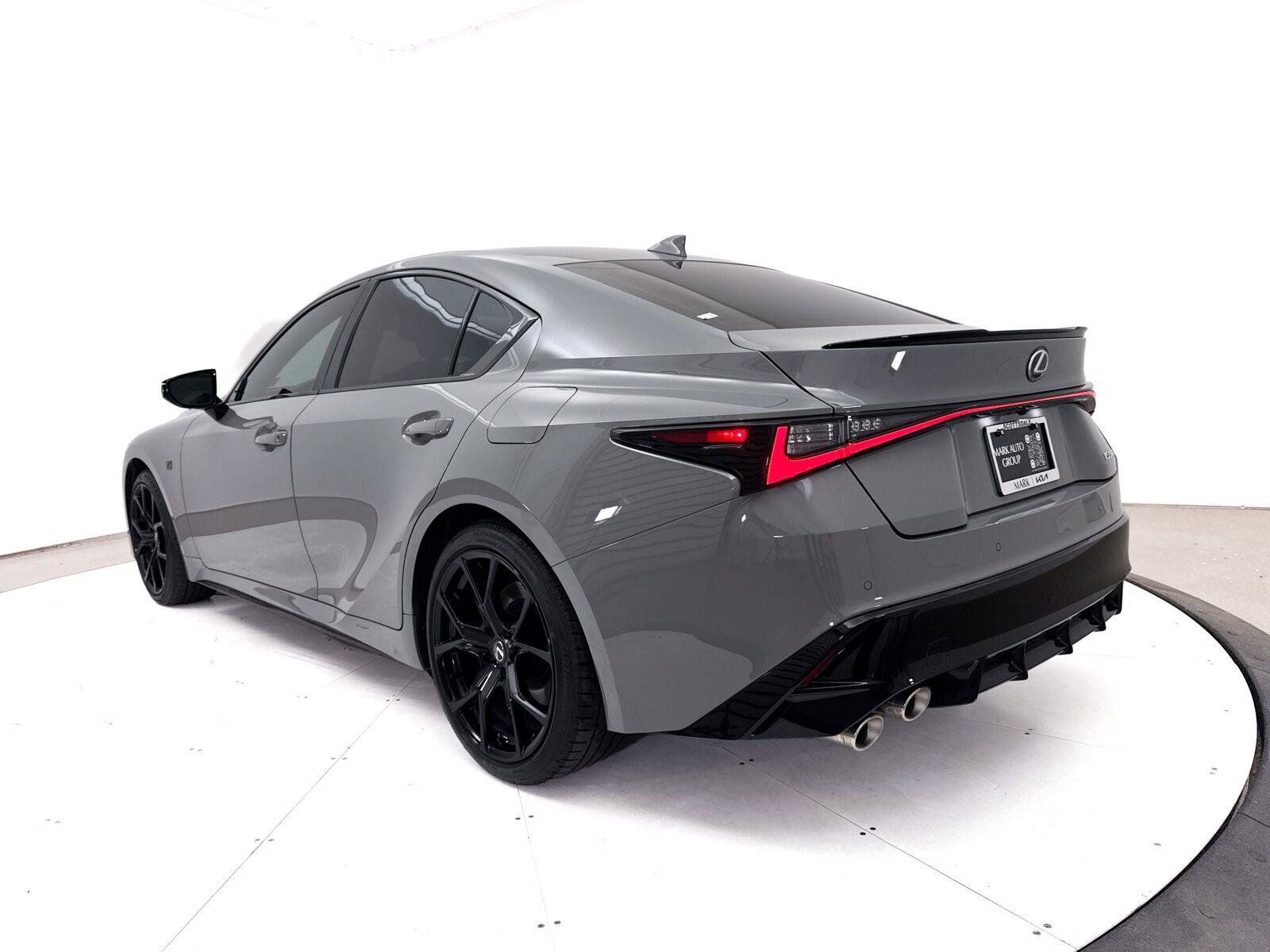 Used 2025 Lexus IS 500 RWD image 16