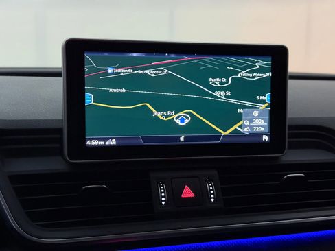 Used 2018 Audi SQ5 Prestige image 35
