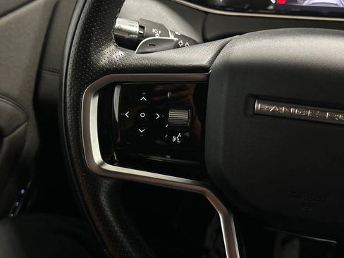 Used 2022 Land Rover Range Rover Evoque R-Dynamic S image 36