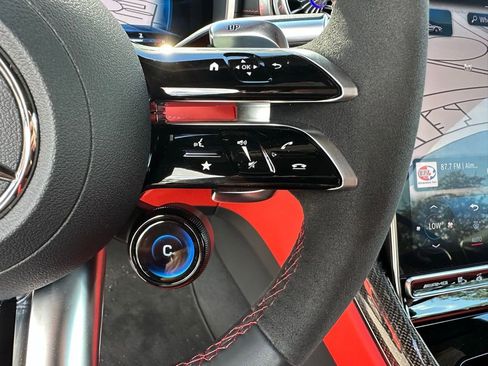 Used 2024 Mercedes-Benz SL 63 AMG SL 63 AMG image 21